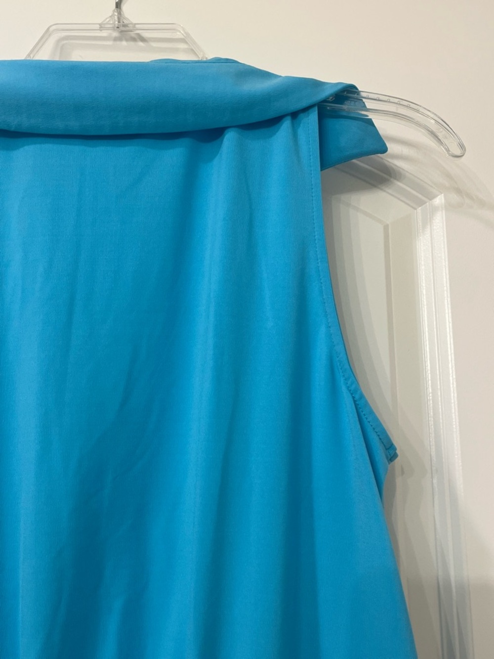 Boston Proper So Chic Collared Surplice Blouson Knit Top Blue Womens Small - Picture 9 of 10